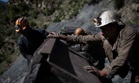 تحقیق و تفحص از ذوب‌آهن برای واردات بی‌رویۀ زغال‌سنگ
