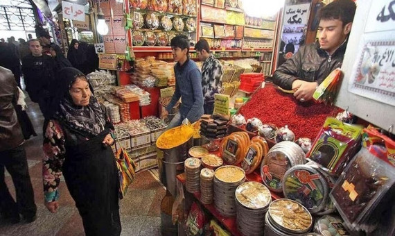 ۷ مغازه در بازار کرمان به‌دلیل اشتغال اتباع غیرمجاز پلمب شد