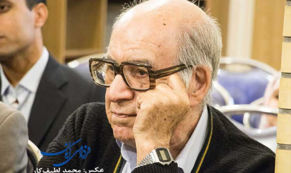 مداومت در هنر و ادبیات مایۀ سربلندی ایرانیان است 