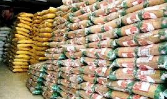 با احتکار و گران‌فروشی کالاهای اساسی برخورد جدی می‌شود