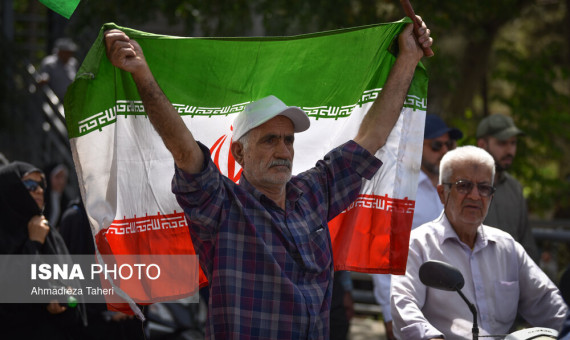  ایران به‌صورت موثر از خود دفاع می‌کند و درهای دیپلماسی را هم نمی‌بندد