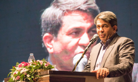 مسئولیت ما برای مطالبات جامعه فرهنگی و هنری سنگین است
