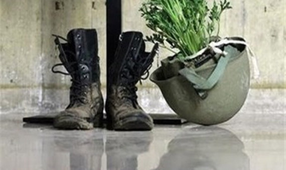 رونمایی از 68 کتاب در هفتۀ دفاعمقدس در کرمان