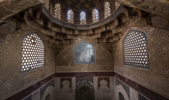 مساجد جامع و گنجعلی‌خان کرمان در مسیر جهانی شدن
