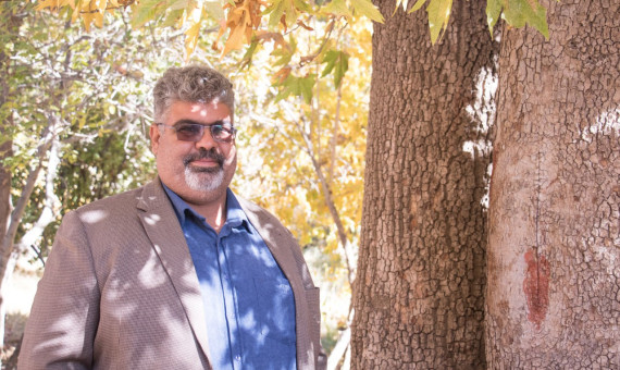 پژوهشگر و باستان‌شناسی سخت‌کوش و بی‌ادعا