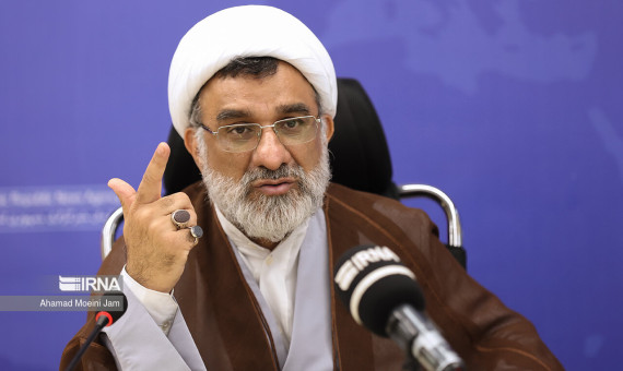 کسی نمی‌تواند بگوید استاندار یا امام‌جمعه‌ام و کنسرت لغو کند