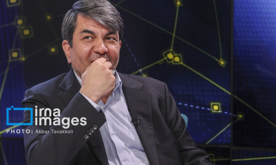 نسبت به کیفیت سوالات و افراد پاسخگو تردیدهایی داریم   