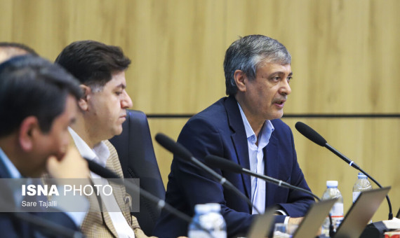 سطح مسابقۀ میدان آزادی ملی و حتی بینالمللی شود