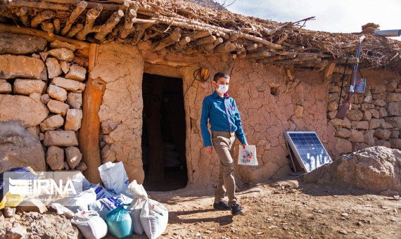 وعدۀ برچیدن مدارس سنگی در استان کرمان