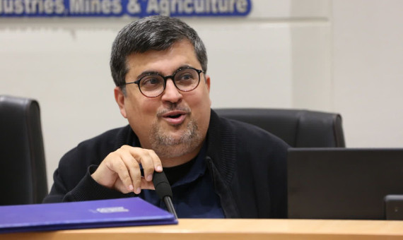 فیلترینگ به نوعی تحریم داخلی فعالیت‌های دانش‌بنیان است