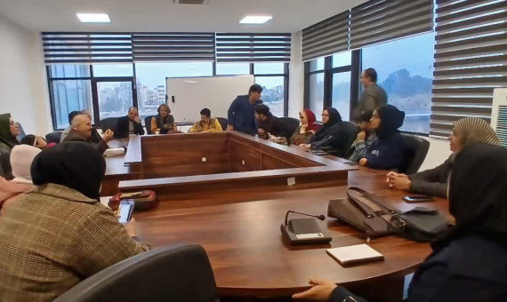 تکنیک‌های طنز در ادبیات کودک و نوجوان بررسی شد