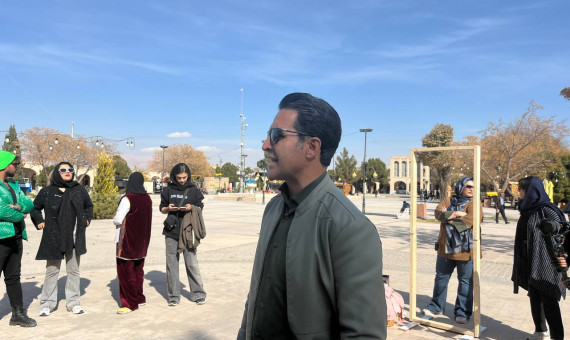 ملاک انتخاب آثار کیفیت و مجوز آن‌ها بود