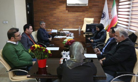 کرمان باید در نمایشگاه بین‌المللی فرش تهران حضور متفاوتی داشته باشد