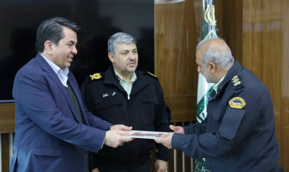 استاندار کرمان از فرماندهی انتظامی قدردانی کرد 