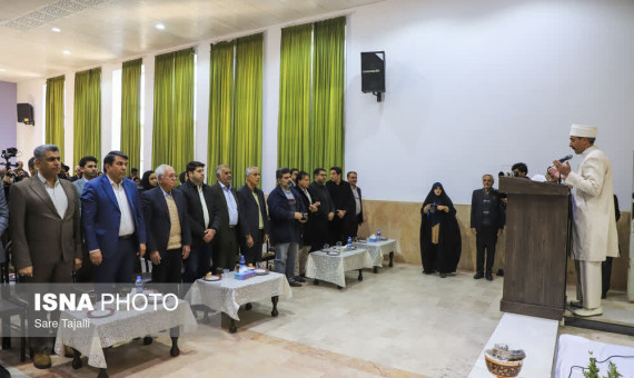 جشن سده آیینی ملی و متعلق به همه ایرانیان است