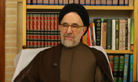 همه باید به موفقیت مذاکرات کمک کنیم