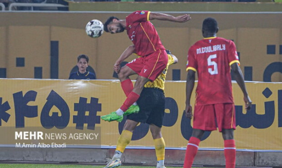 سپاهان و فولاد از ادامه لیگ برتر کنار کشیدند