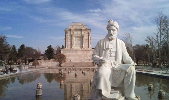 میراث فردوسی هیچگاه کهنه نمی‌شود