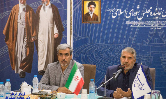 پیگیر جدی انتقال حساب صنایع بزرگ هستیم