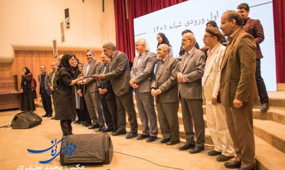 معرفی و تقدیر از دانشجویان برتر معماری دانشگاه باهنر کرمان