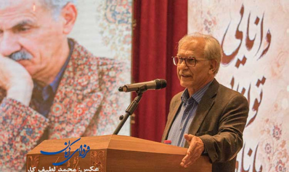 آقاعباسی گفتمان غالب تئاتر کرمان را تغییر داد