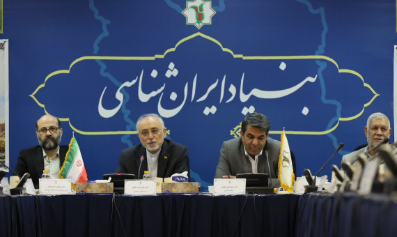 کرمان‌شناسی به یک جریان فراگیر علمی، فرهنگی و اجتماعی تبدیل شود