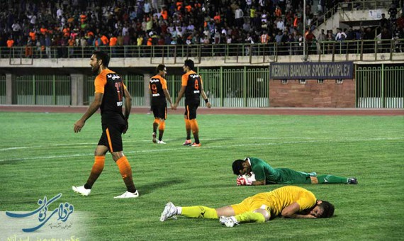 بازی مس کرمان و نود ارومیه در ورزشگاه شهید باهنر