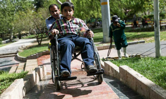 در هر منطقه یک بوستان برای معلولین مناسب‌سازی می‌‌شود