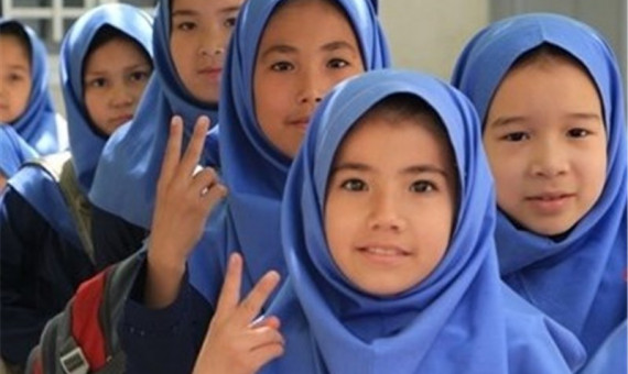 33 هزار دانش‌آموز اتباع مهاجر در کرمان تحصیل می‌کنند