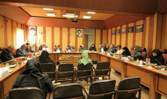 تکلیف کمیسیونهای بانوان و اجتماعی همچنان نامعلوم