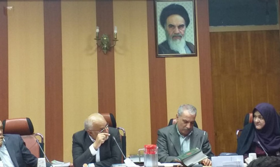 انتخاب هیات رئیسه با حداقل آراء!