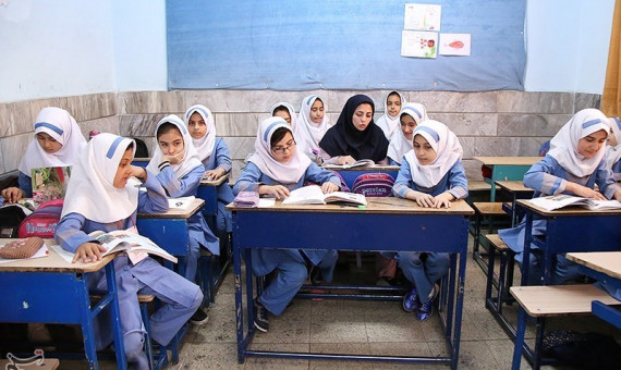 13 هزار معلم کرمانی تا چهار سال دیگر بازنشسته می‌شوند
