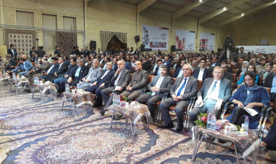 سیرجان توان عرضۀ کالاهای خود به بازارهای جهانی را دارد