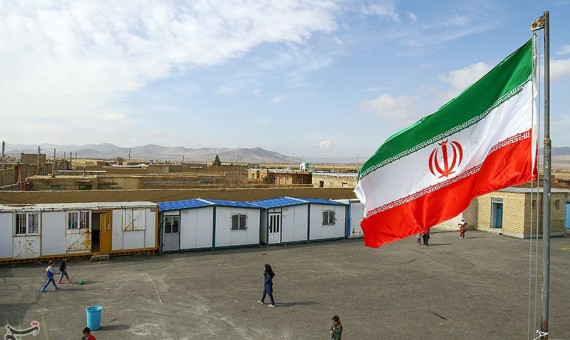 تحصیل دانش‌آموزان رودبارجنوب در 120 مدرسه کپری و کانکسی