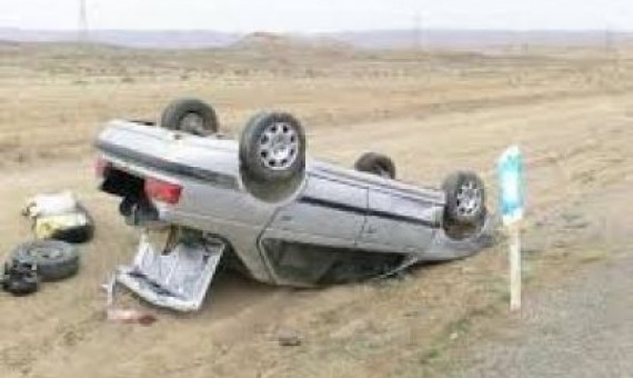 واژگونی خودرو یک کشته و چهار زخمی بر جای گذاشت