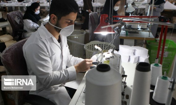 ایران خودرو و سایپا ماسک تنفسی تولید می‌کنند