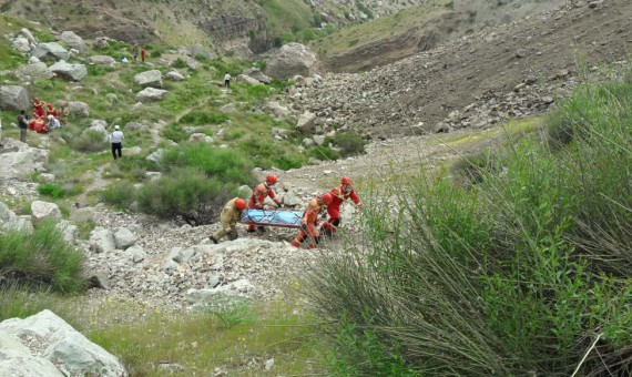 سقوط یک گردشگر از ارتفاعات سیرچ