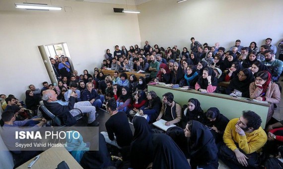 زمزمۀ محبت‌ استاد شفیعی کدکنی