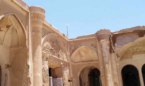 مرمت خانۀ قاجاری نصرت‌الممالک در اختیارآباد آغاز شد